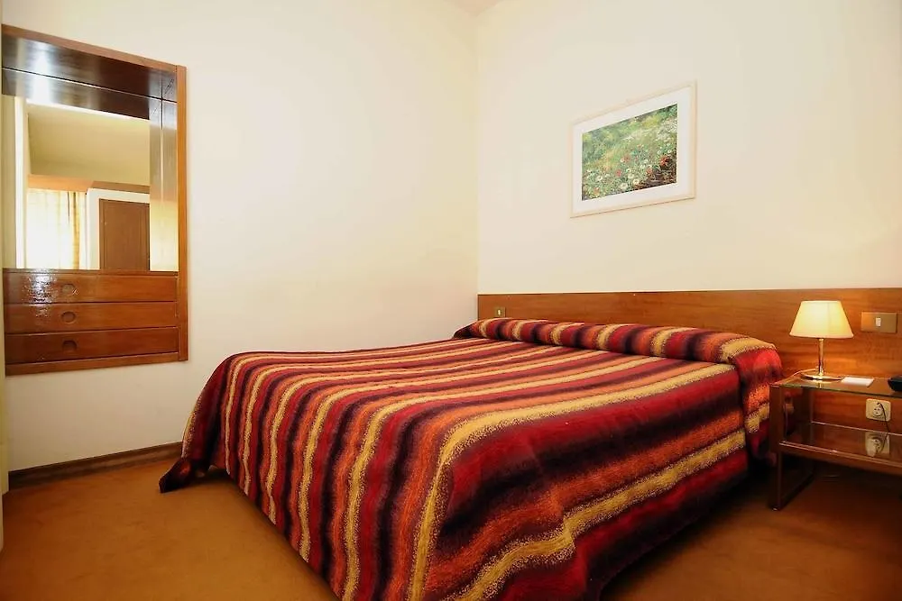 Residence Porta Al Prato Firenze 4*,  Italia
