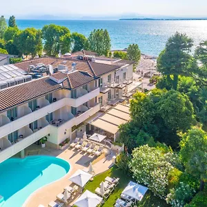 Отель Rosa Desenzano