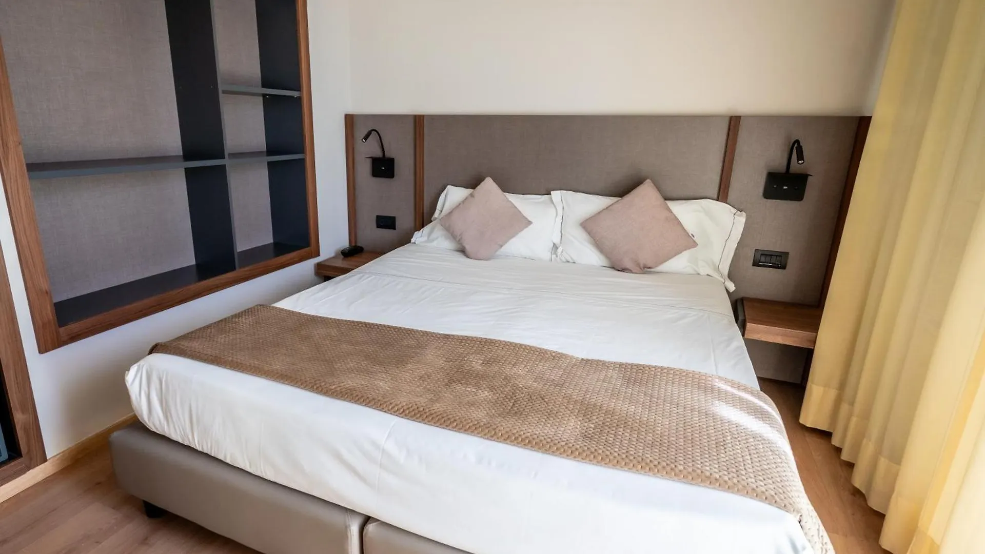 Residence Porta Al Prato Florence Aparthotel